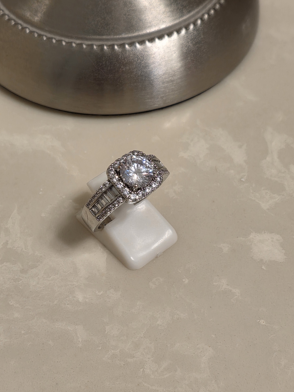 925 Silver and CZ Ring Size 10 - Picture 3 of 7